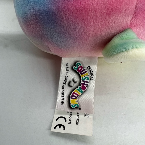 Squishmallows Easter Exclusive Squad Lucy May The Llama Pegacorn 5” - Picture 7 of 7